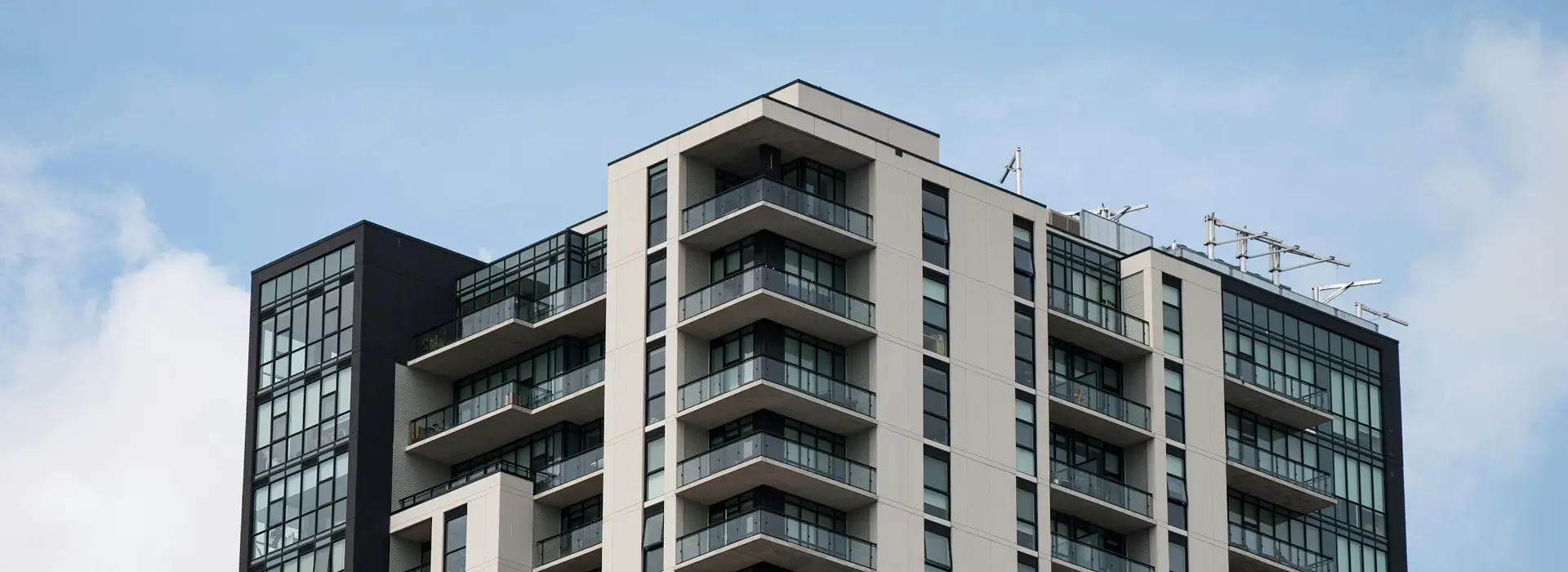 Modern 3-Bedroom Family Apartment